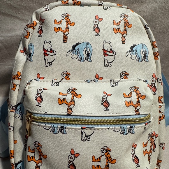 Disney Winnie the Pooh Backpack EUC - Picture 2 of 12